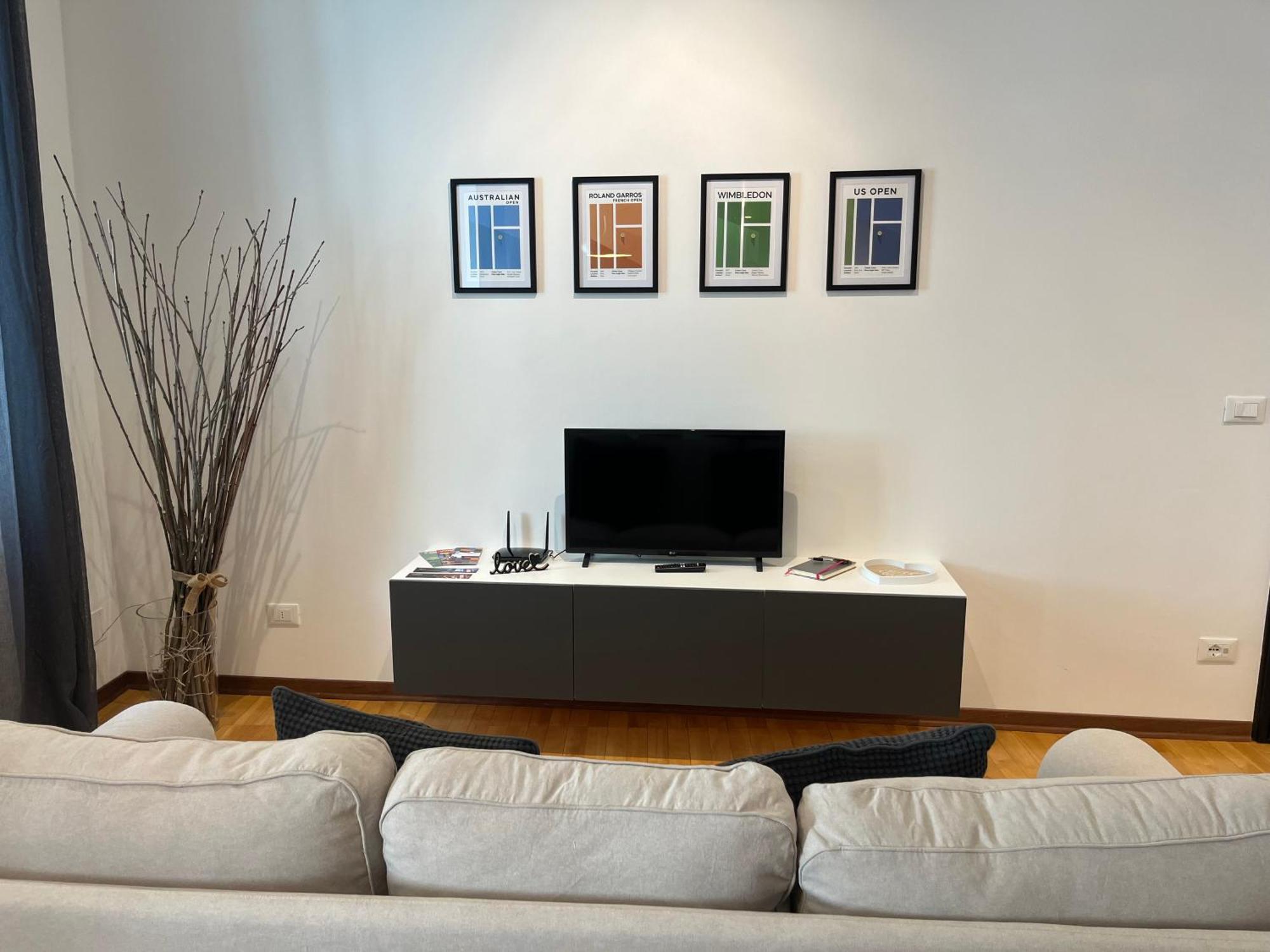 Game,Set And Love -Loft Nel Cuore Di Aosta Eksteriør bilde