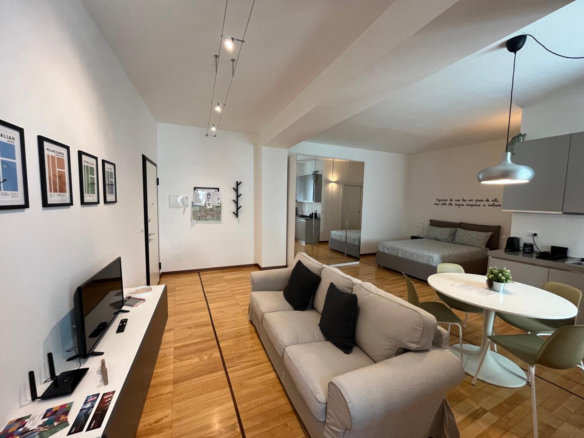 Game,Set And Love -Loft Nel Cuore Di Aosta Eksteriør bilde