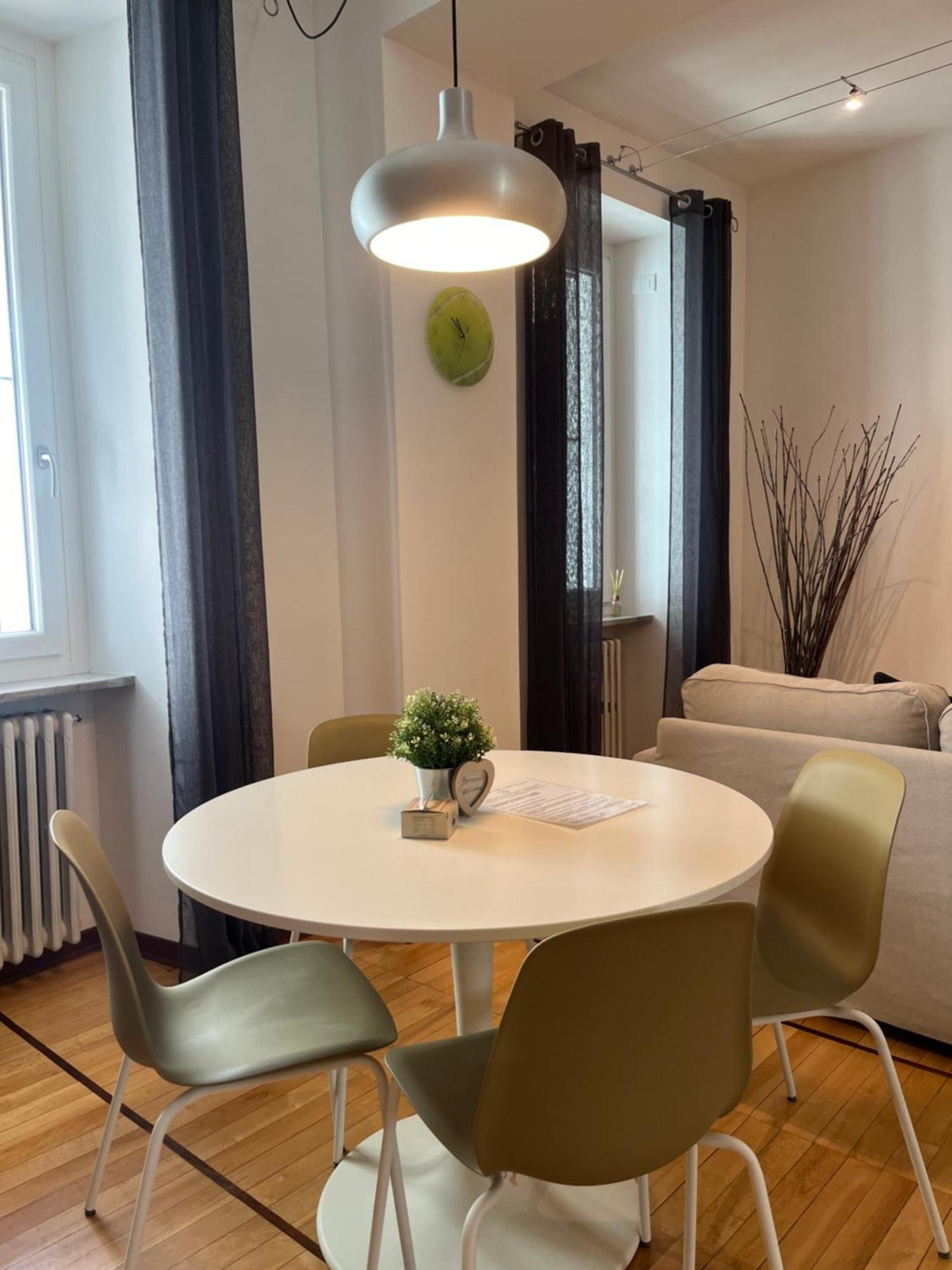 Game,Set And Love -Loft Nel Cuore Di Aosta Eksteriør bilde